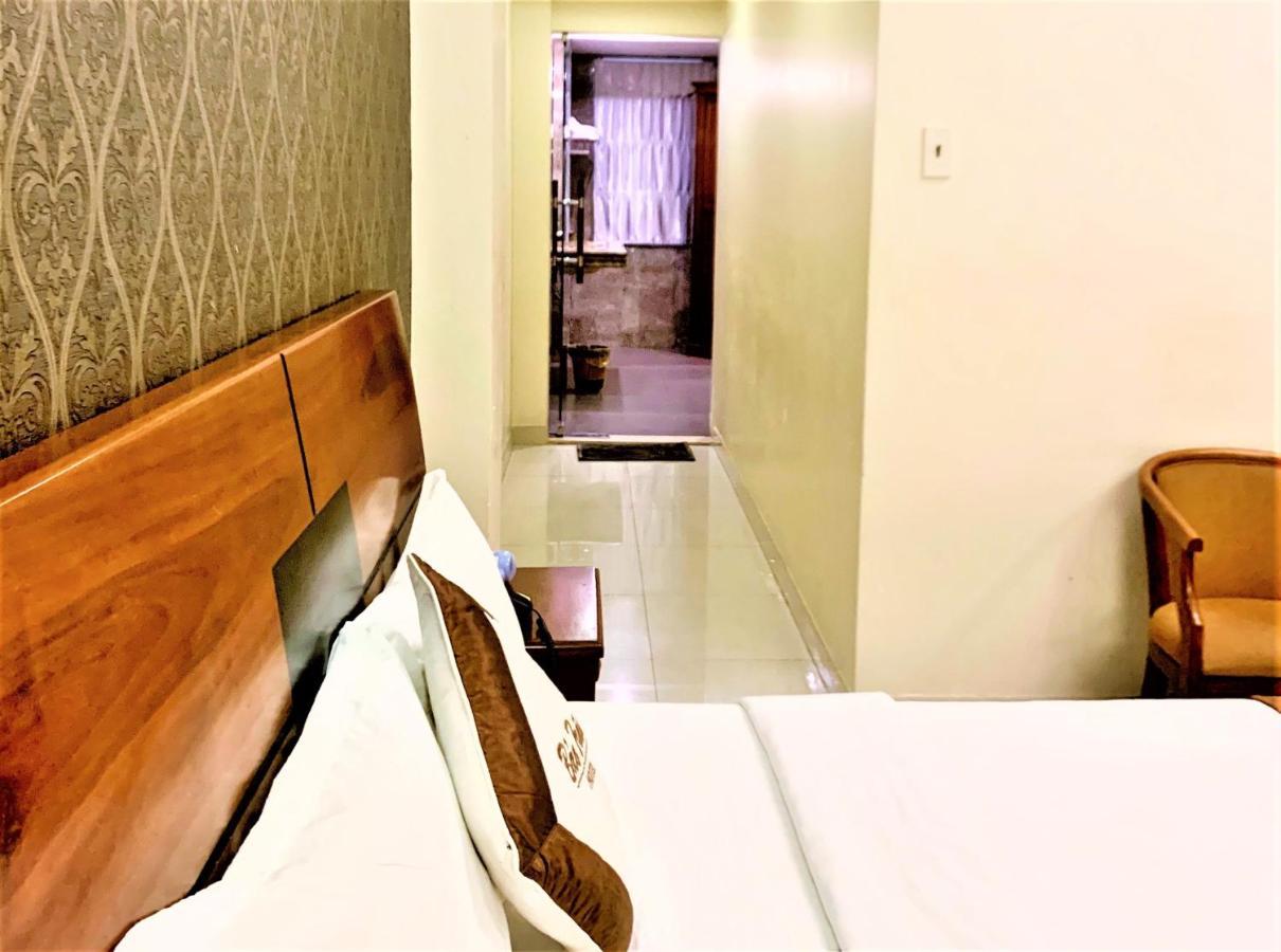 Bao Tran Hotel Ho Chi Minh City Exterior photo